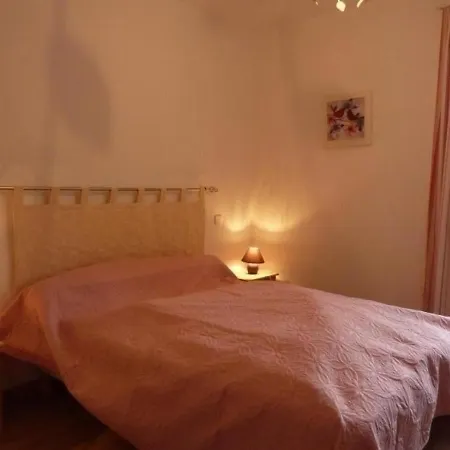Montségur, 4 Pièces, 6 Personnes - Fr-1-419-326 *